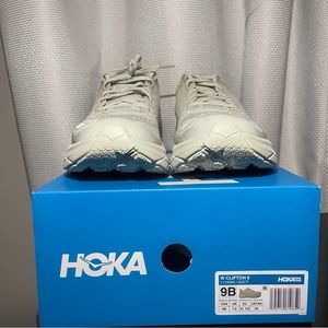 Hoka One One Clifton 8 Shoes